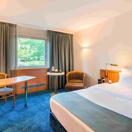 Best Western Plus Hotel Fellbach-Stuttgart Exterior photo