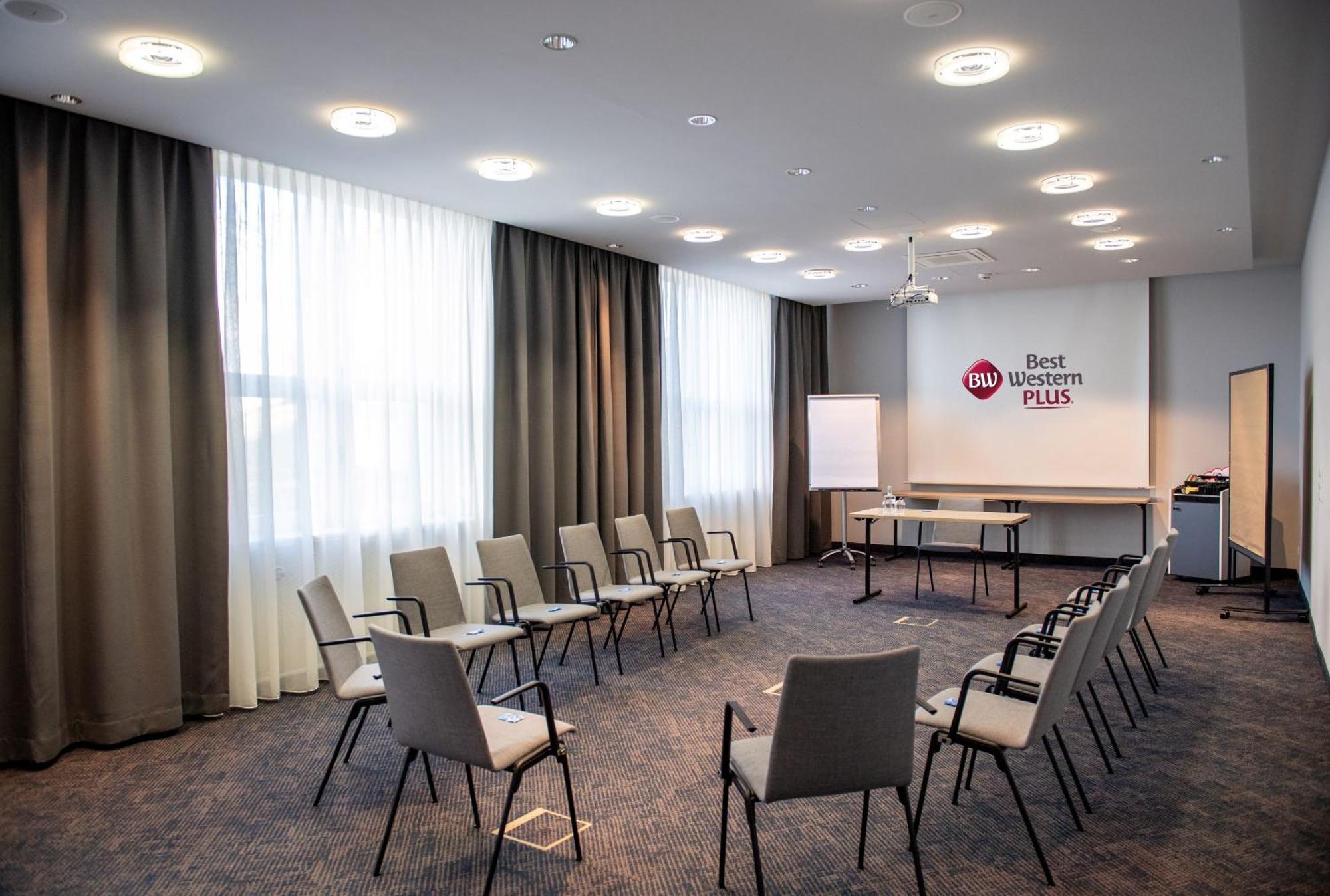 Best Western Plus Hotel Fellbach-Stuttgart Exterior photo